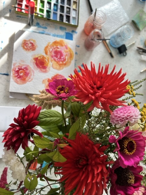 Aquarellkasten mit Blumen